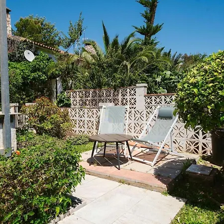 Beautiful House With Big Jacuzzi And Sauna Tatil Evi