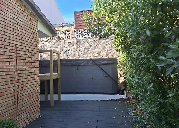 Beautiful House With Big Jacuzzi And Sauna Fuengirola